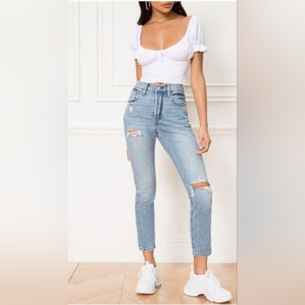 Levi's Light Blue Ripped Skinny Jeans